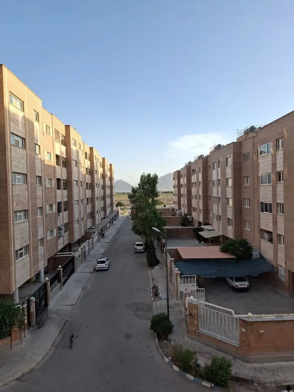 آپارتمان دوخوابه دوکله مسکن مهر شاهین شهر