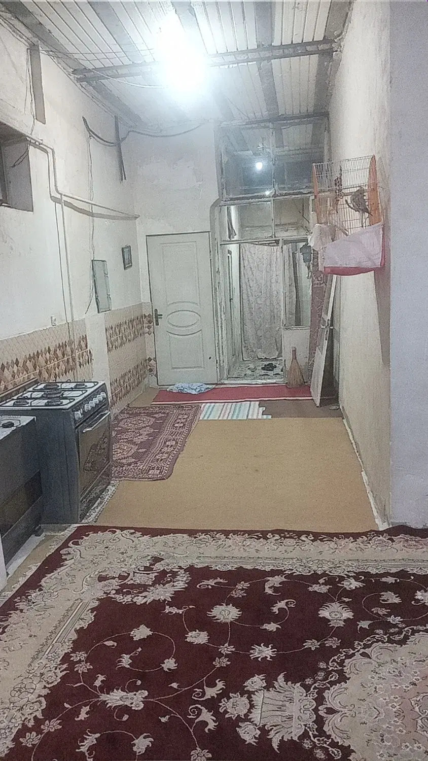 منزل مسکونی تمام رهن ۵۰ متر