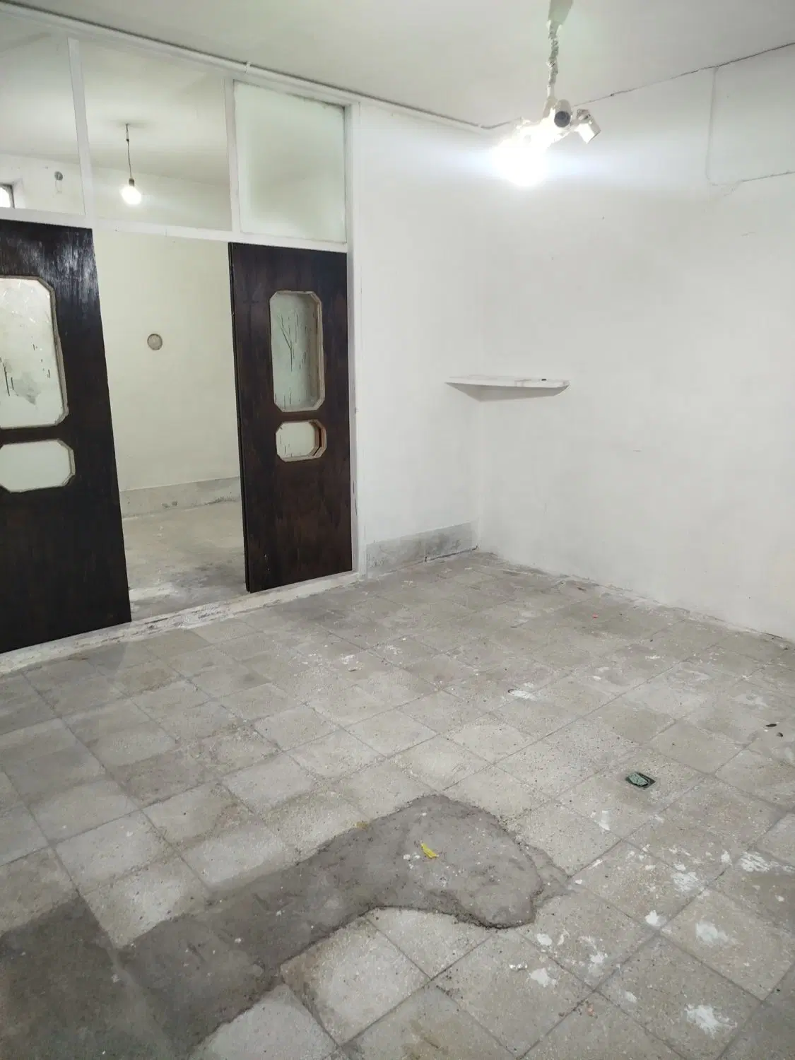 زیرزمین 80متری
