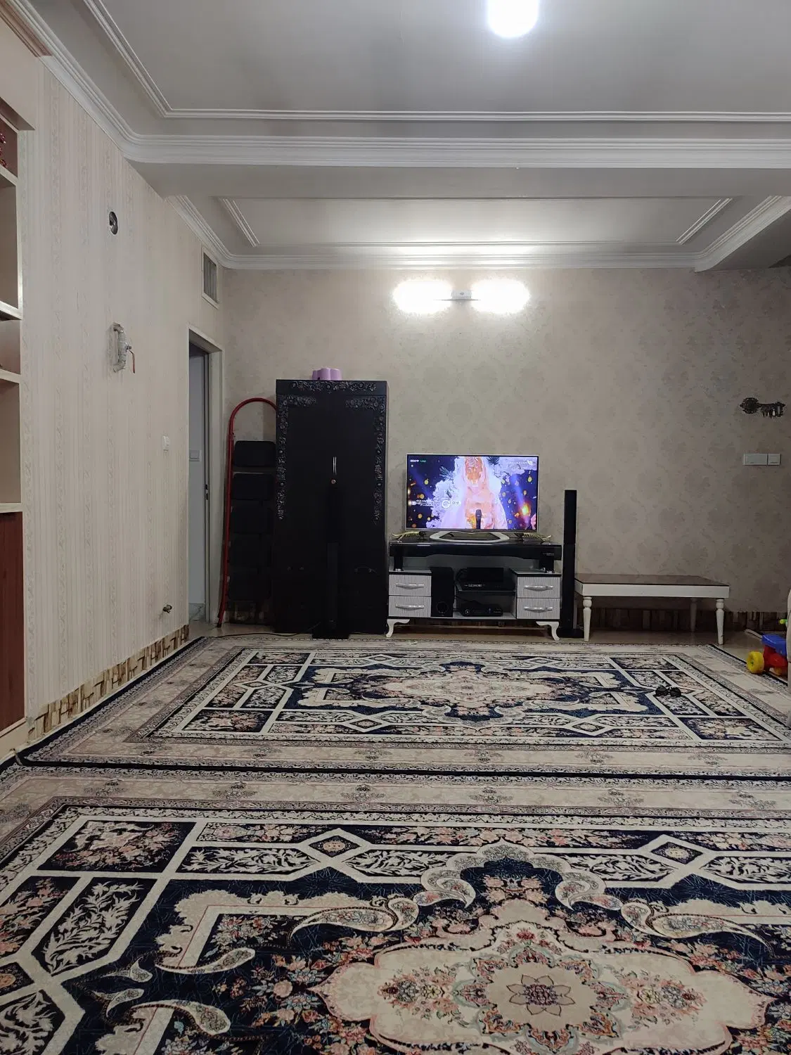 واحد 72 متری در خیابان رجائی