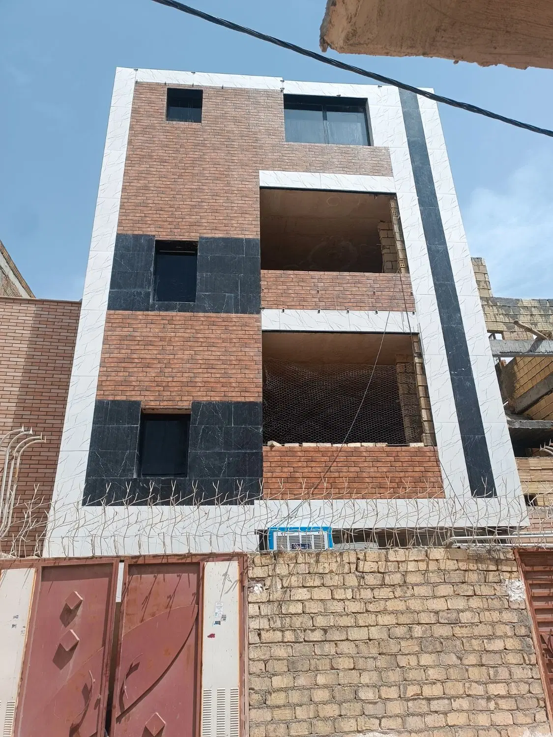 سلام فروش یک واحد هم کف ۷۴متری یک خواب راه جوداب