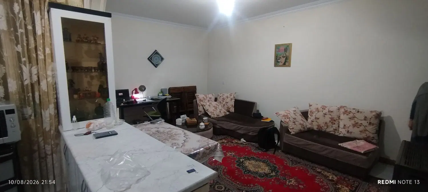 ۴۳متری.  پارکینگ دار پیروزی کریمشاهیان