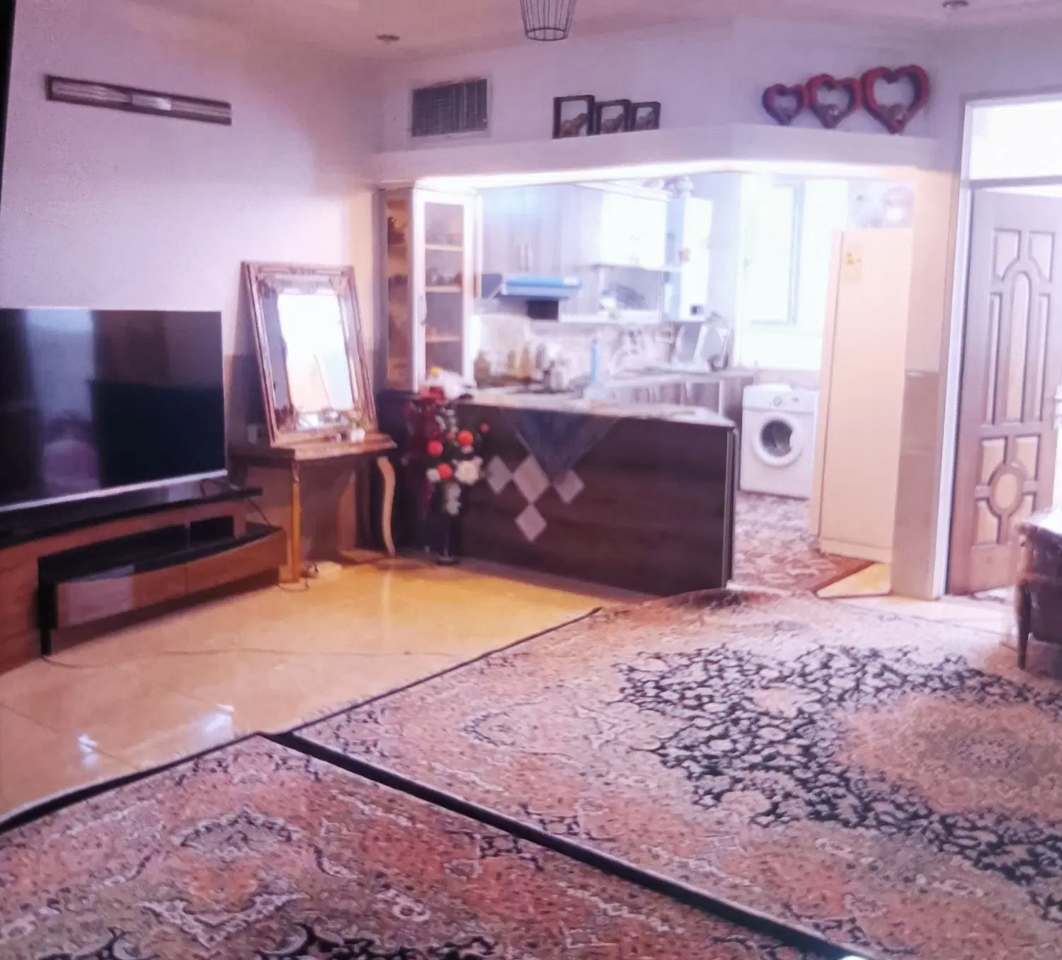 همکف اجاره ای فلکه پنجم آزادشهر