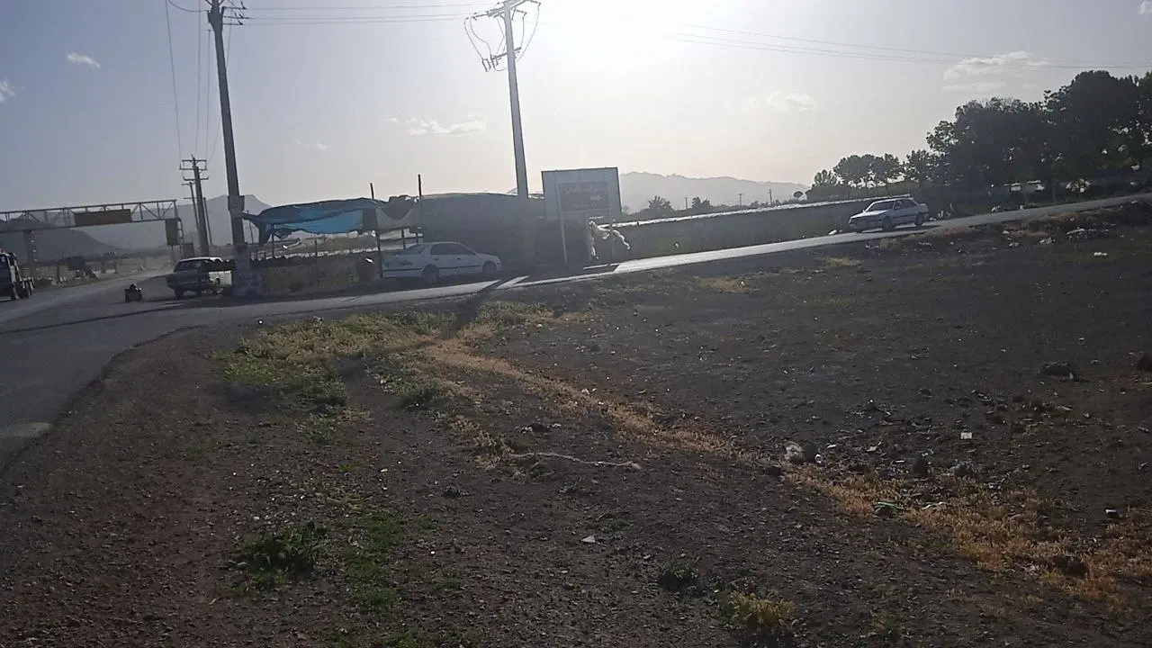 زمین دو نبش پلاک اول جنب اتوبان ذوب آهن