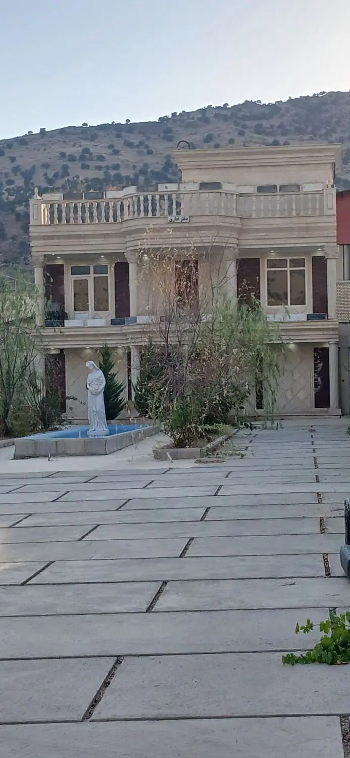 کارخانه سرم سازی ب مساحت 3300 متر شهرک صنعتی