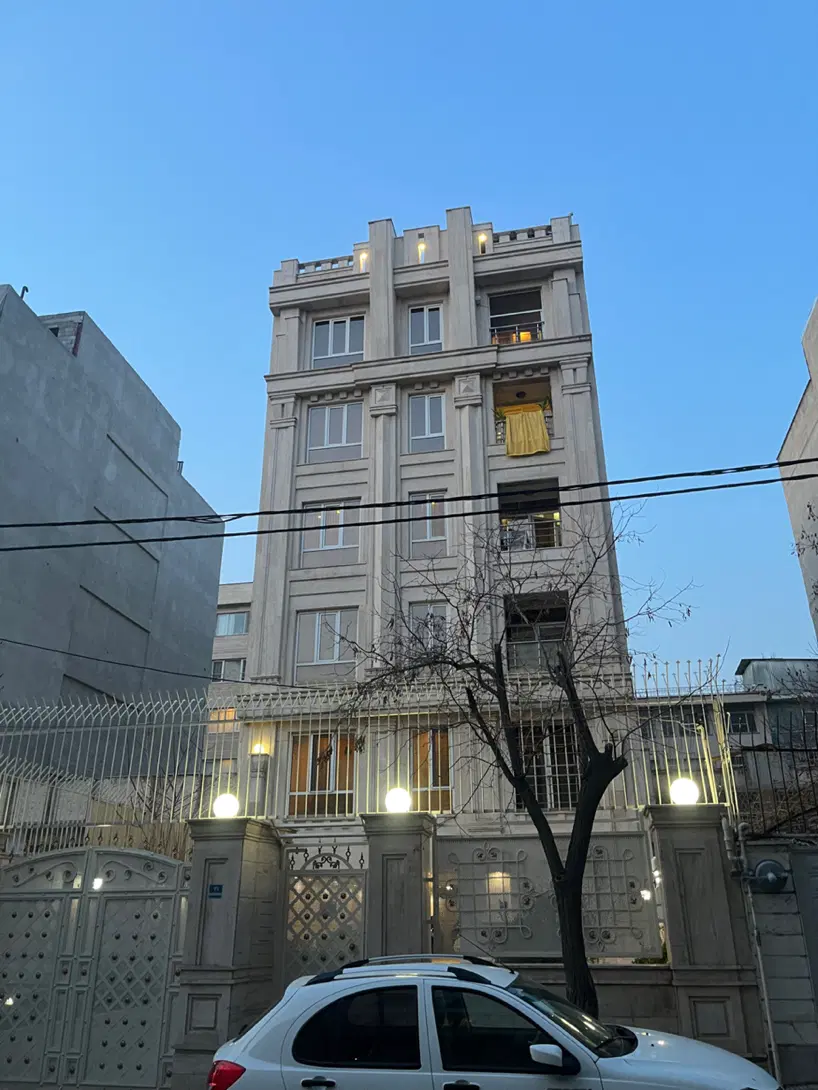 ۵۹متر_۸ساله_فول امکانات_۳ متربالکن_بلوارشاهد