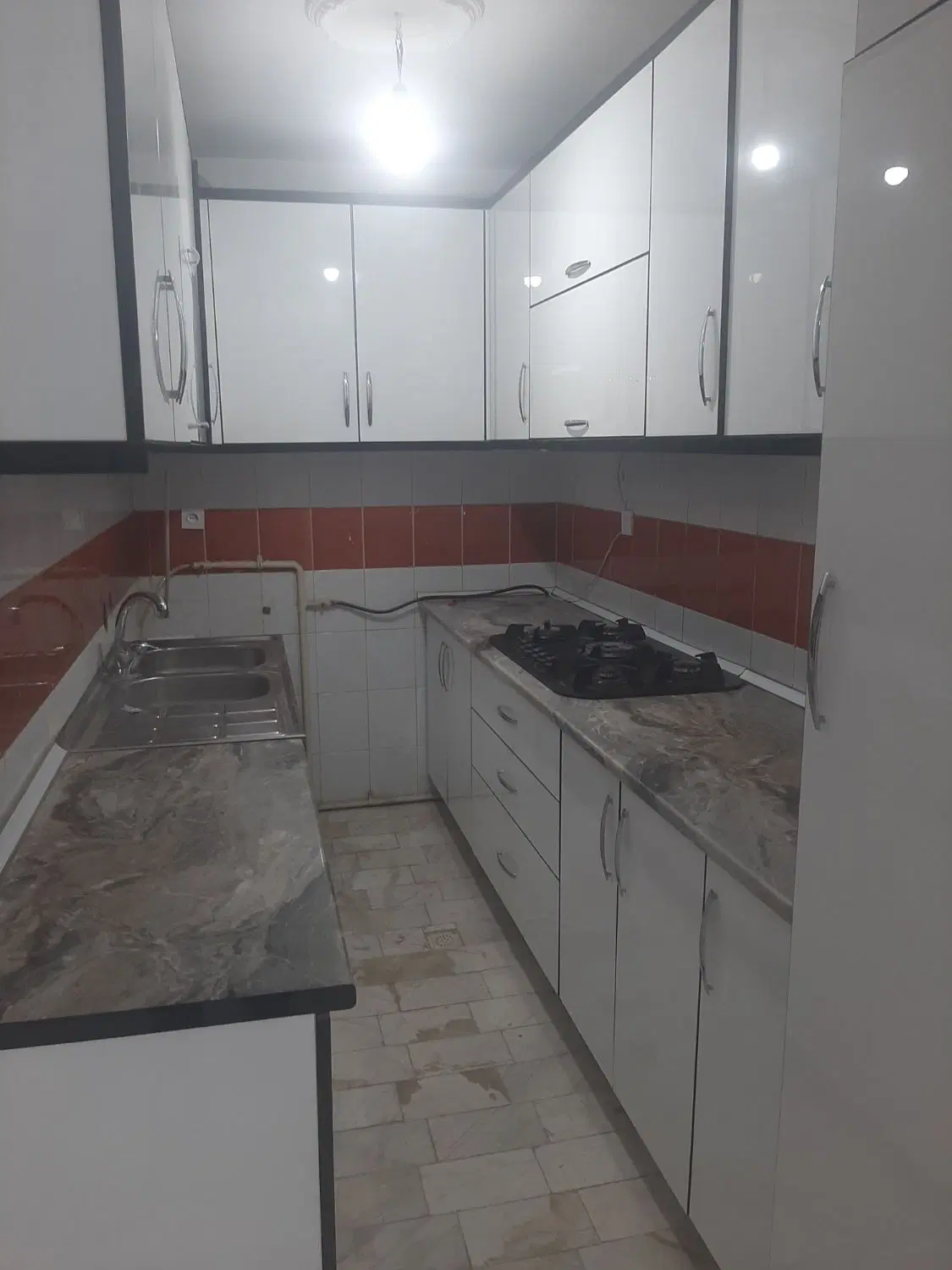 اپارتمان ۵۰متری پارکینگ دارسعیدیه تخلیه
