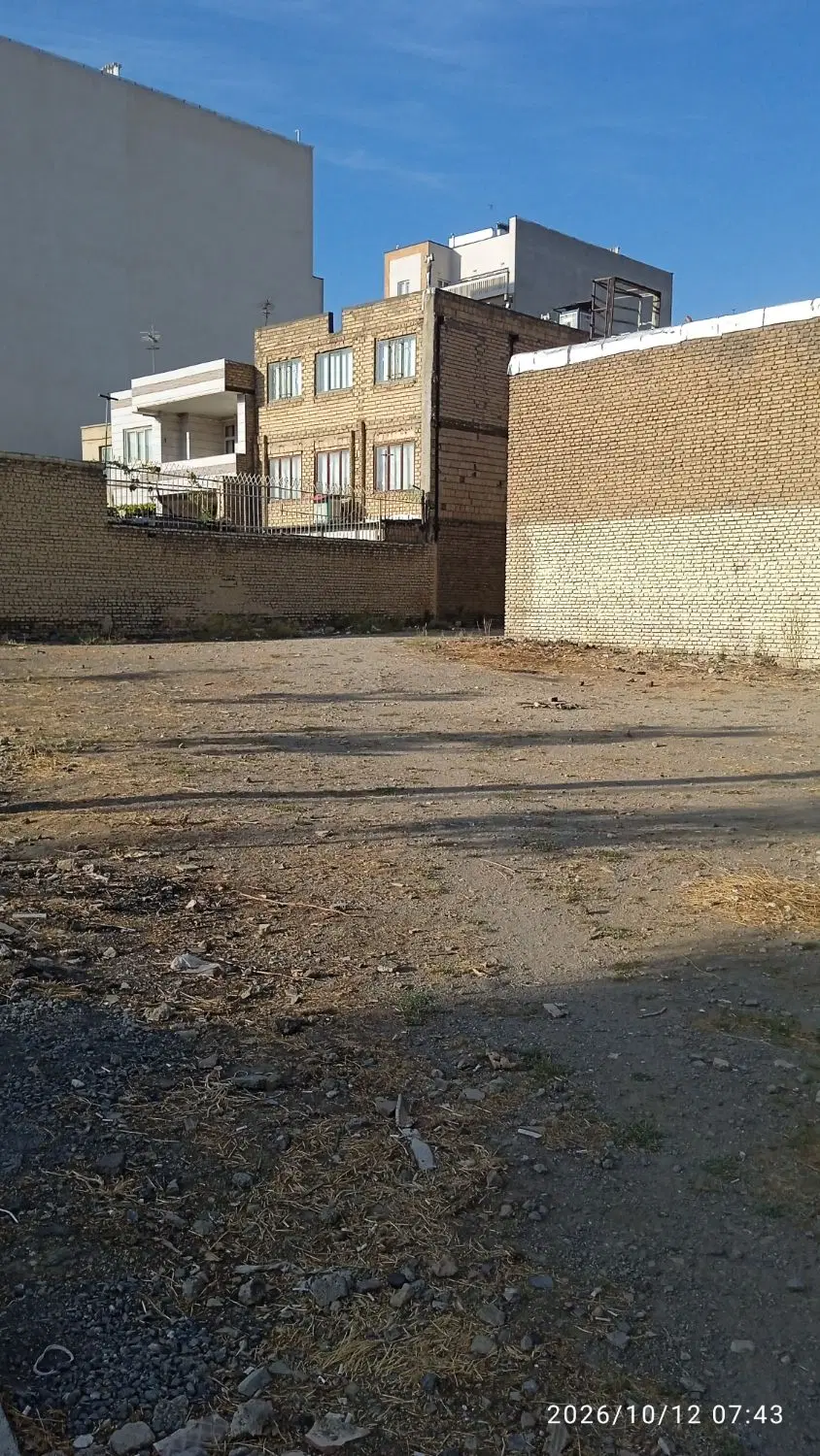 زمین تجاری