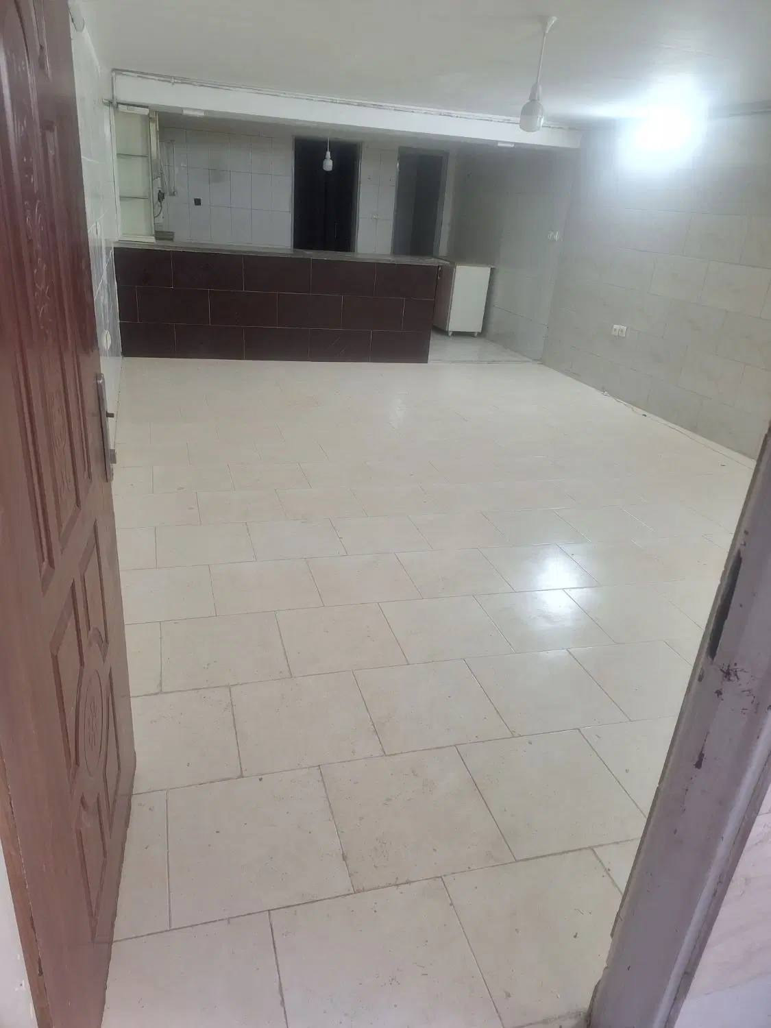 اپارتمان طبقه همکف