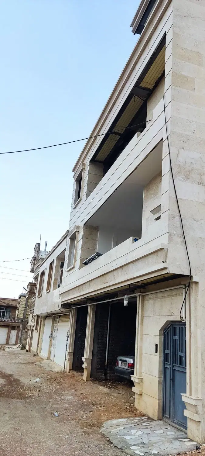 اپارتمان مسکونی  گویم قلات کوچه ۷ و پنج گلستان