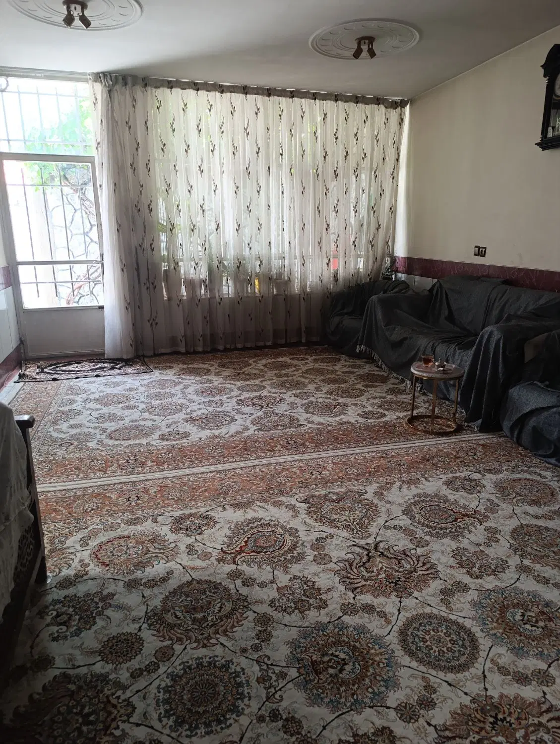 فروش خانه ویلایی شهر زاینده رود