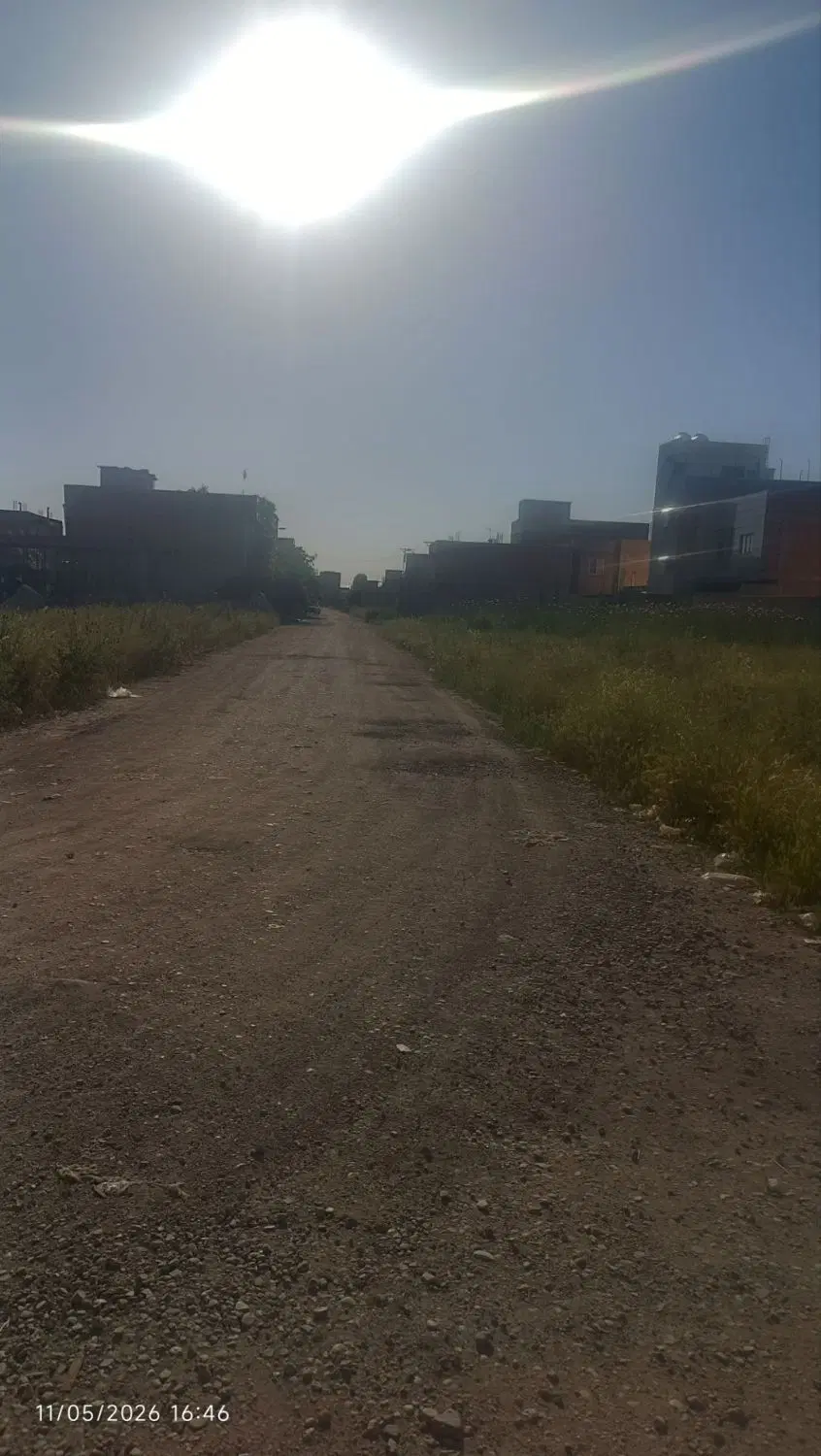 زمین فروشی