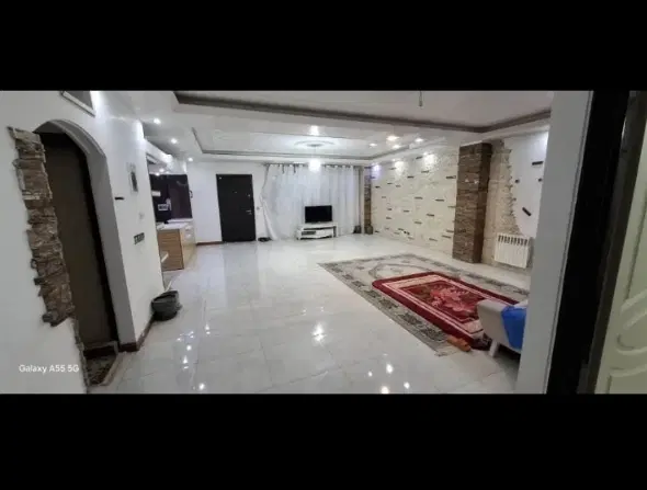 همخونه خانم