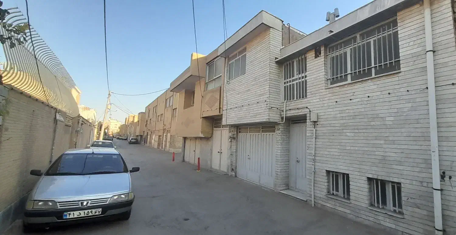 خانه ویلایی دوطبقه ۱۵۰ متری سنددار