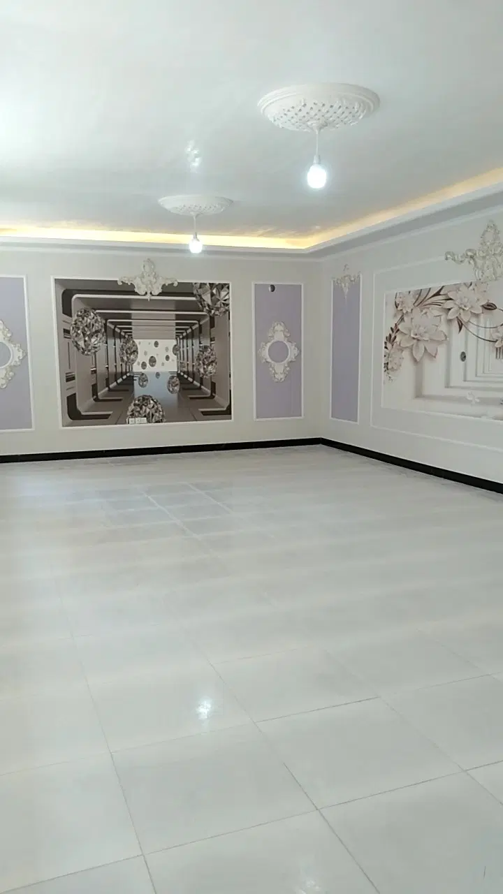 حیاط نوساز ۲۰۱متر کلید نخورده