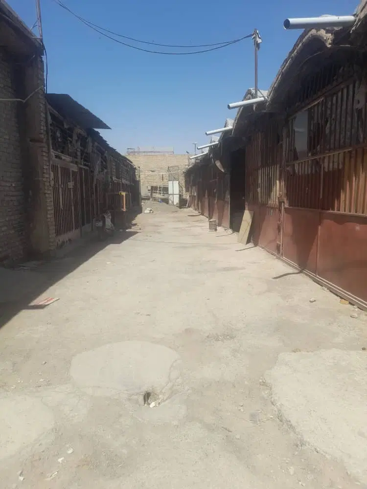 کارگاه ۹۰ متری