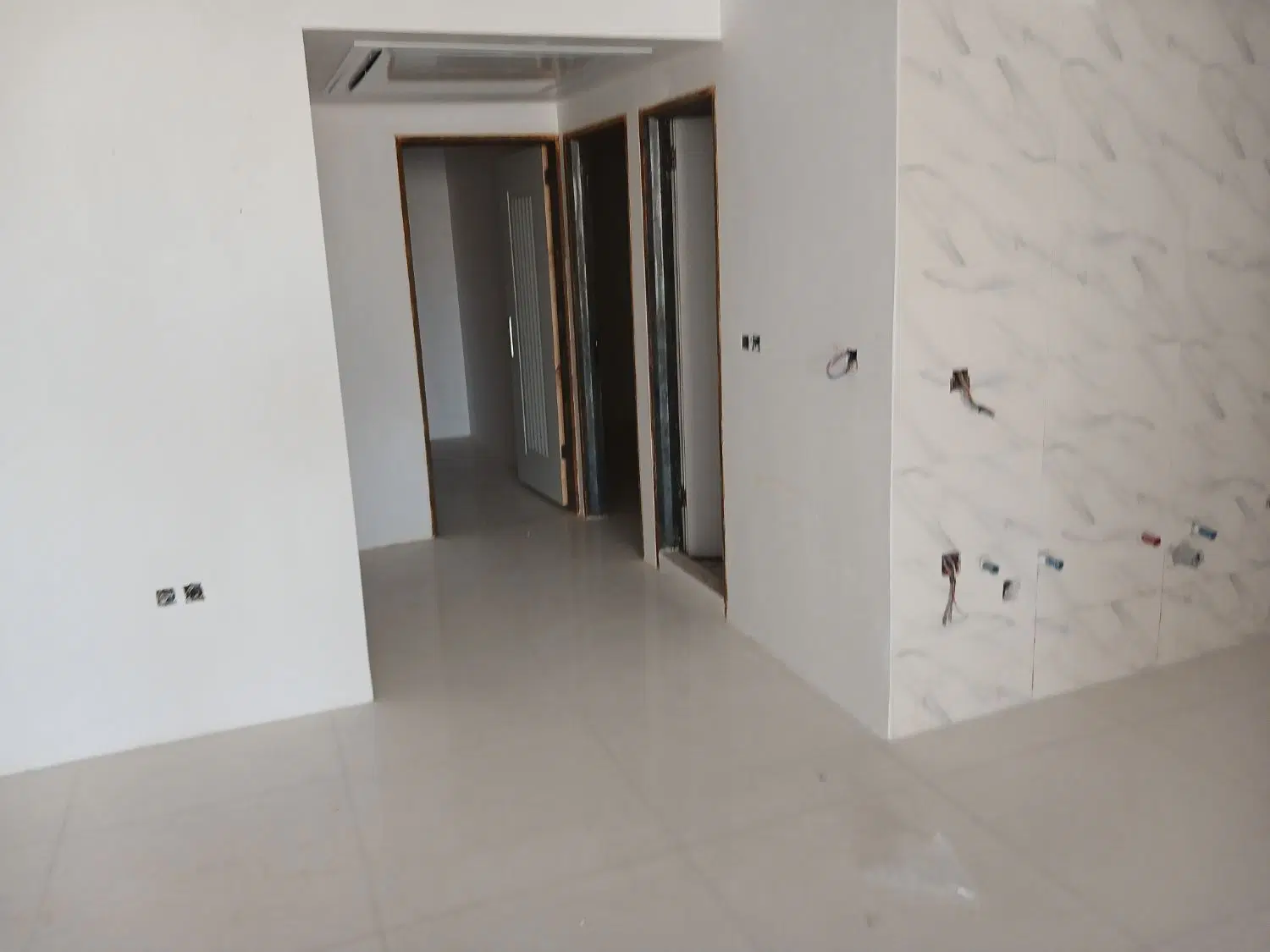 اپارتمان ۱۳۰ متری و۹۰ متری