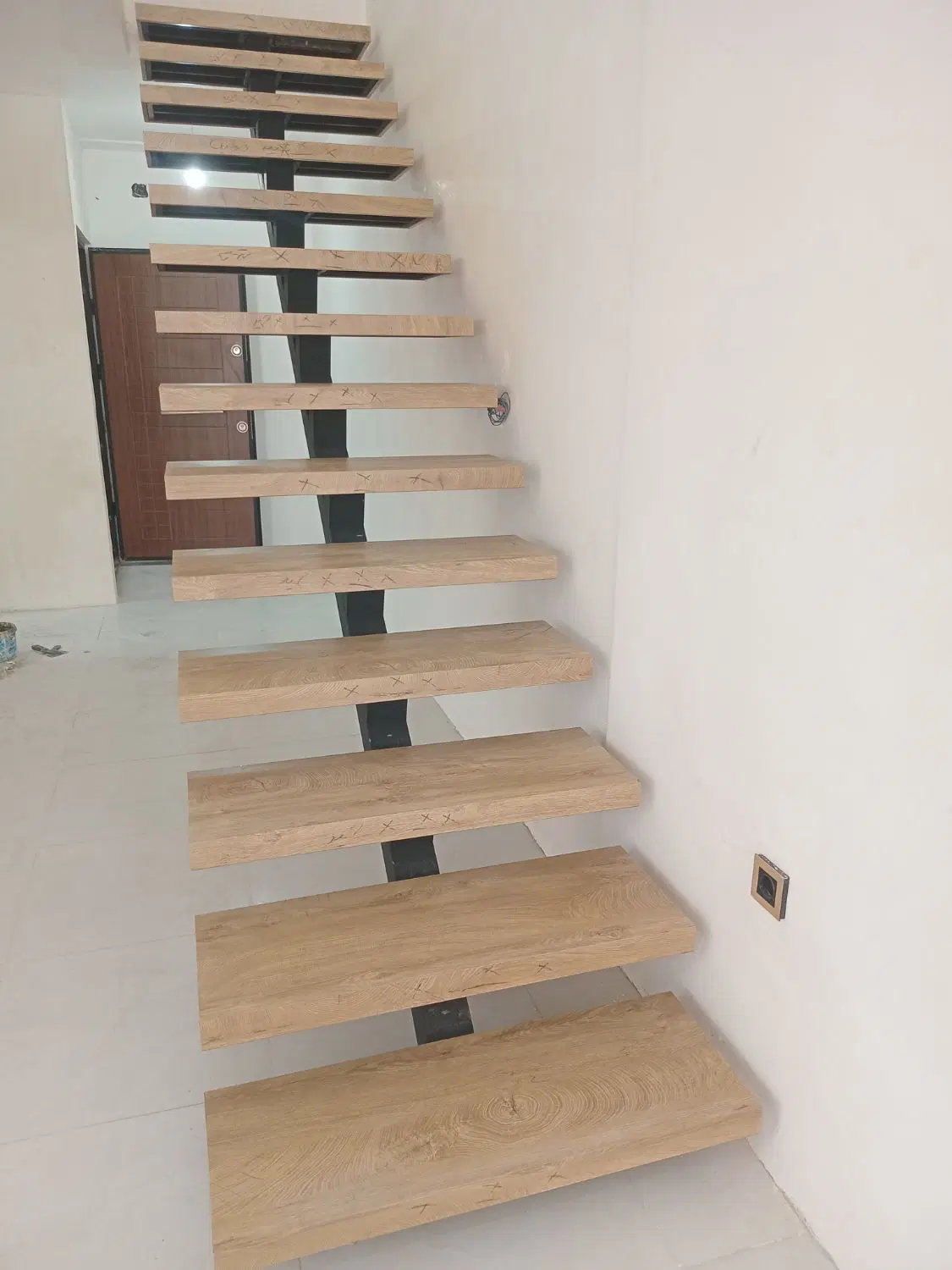 ۱۲۰ متری ۳خواب (دربست)_تجاری مسکونی