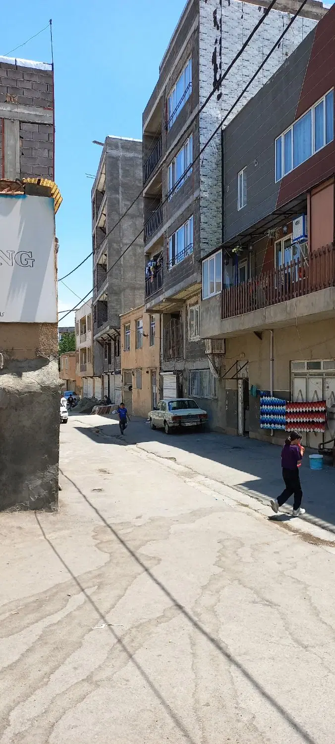 فروش خانه کلنگی  جهت ساخت وساز  با موقعیت عالی