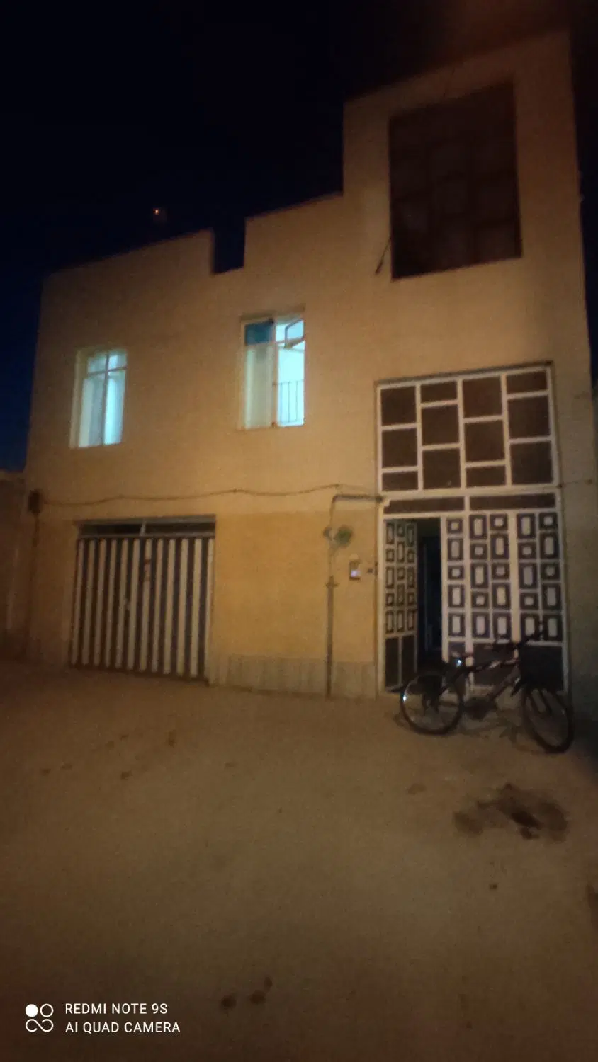 خانه دوطبقه