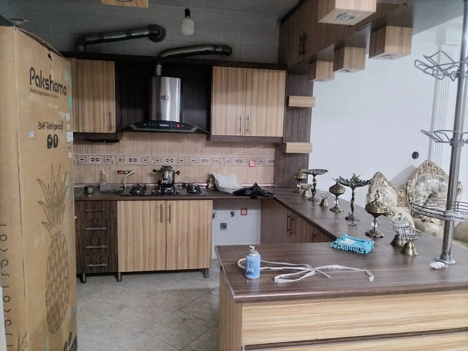 واحداپارتمان یک خواب ۷۵متری طبقه دوم رهن کامل