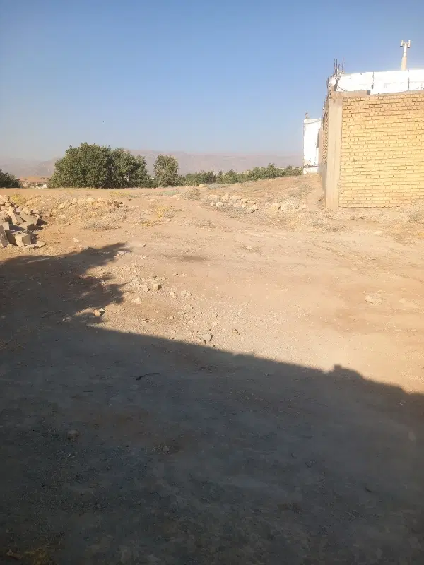 زمین مسکونی