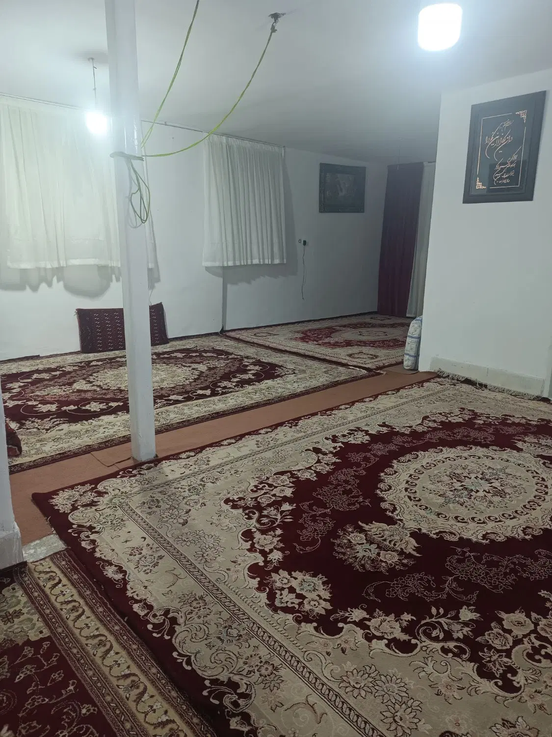 خانه سر دونبش رسالت 126_1 حاشیه جاده