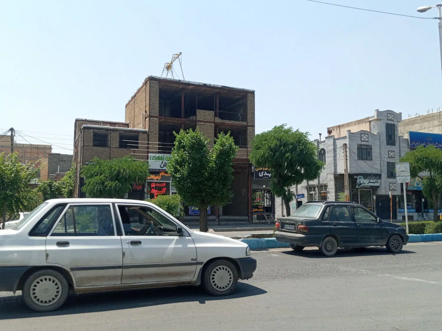 مغازه ۳۵ متری بلوار مطهری