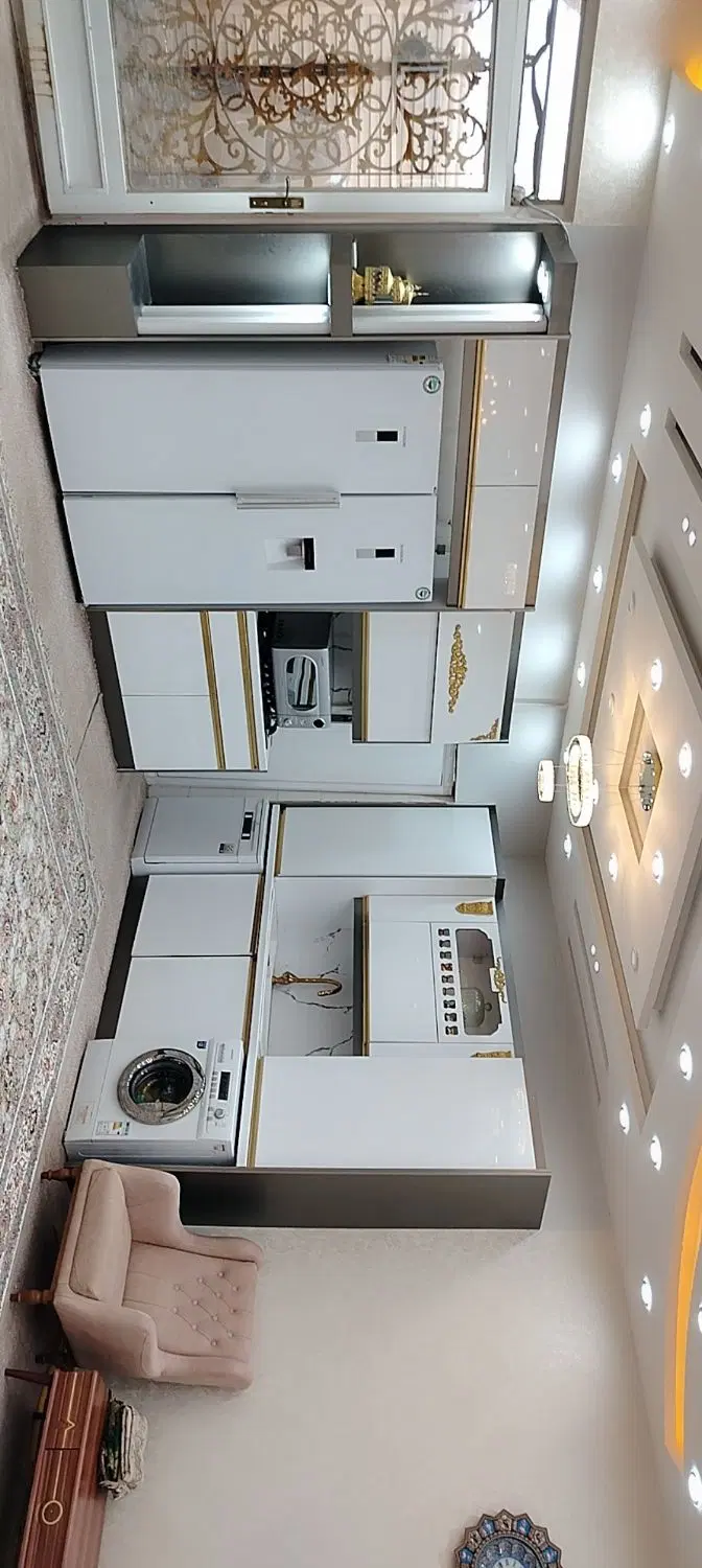 فروش منزل دو طبقه نوساز در کوی ولیعصر دانش دو