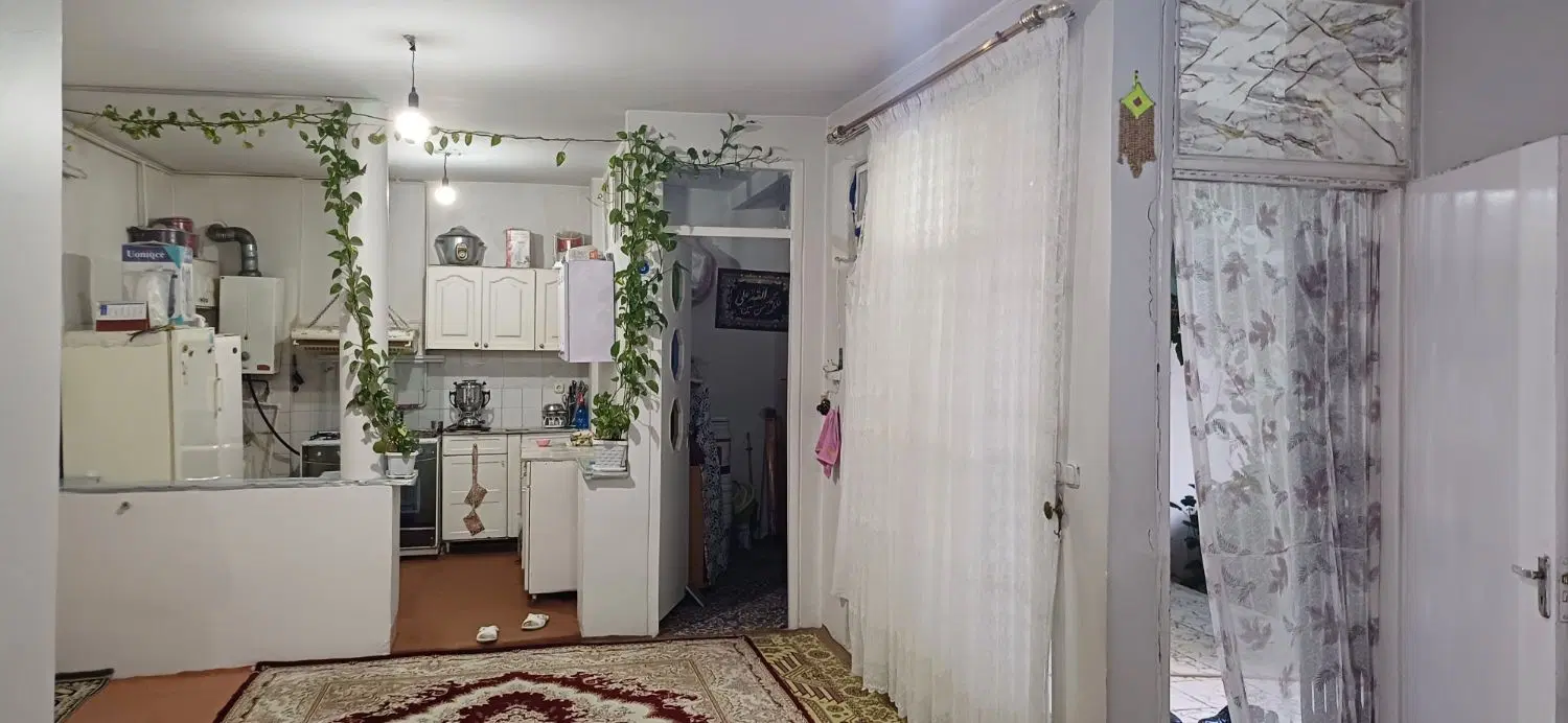 خانه باغ ویلای با درختان میوه بومهن