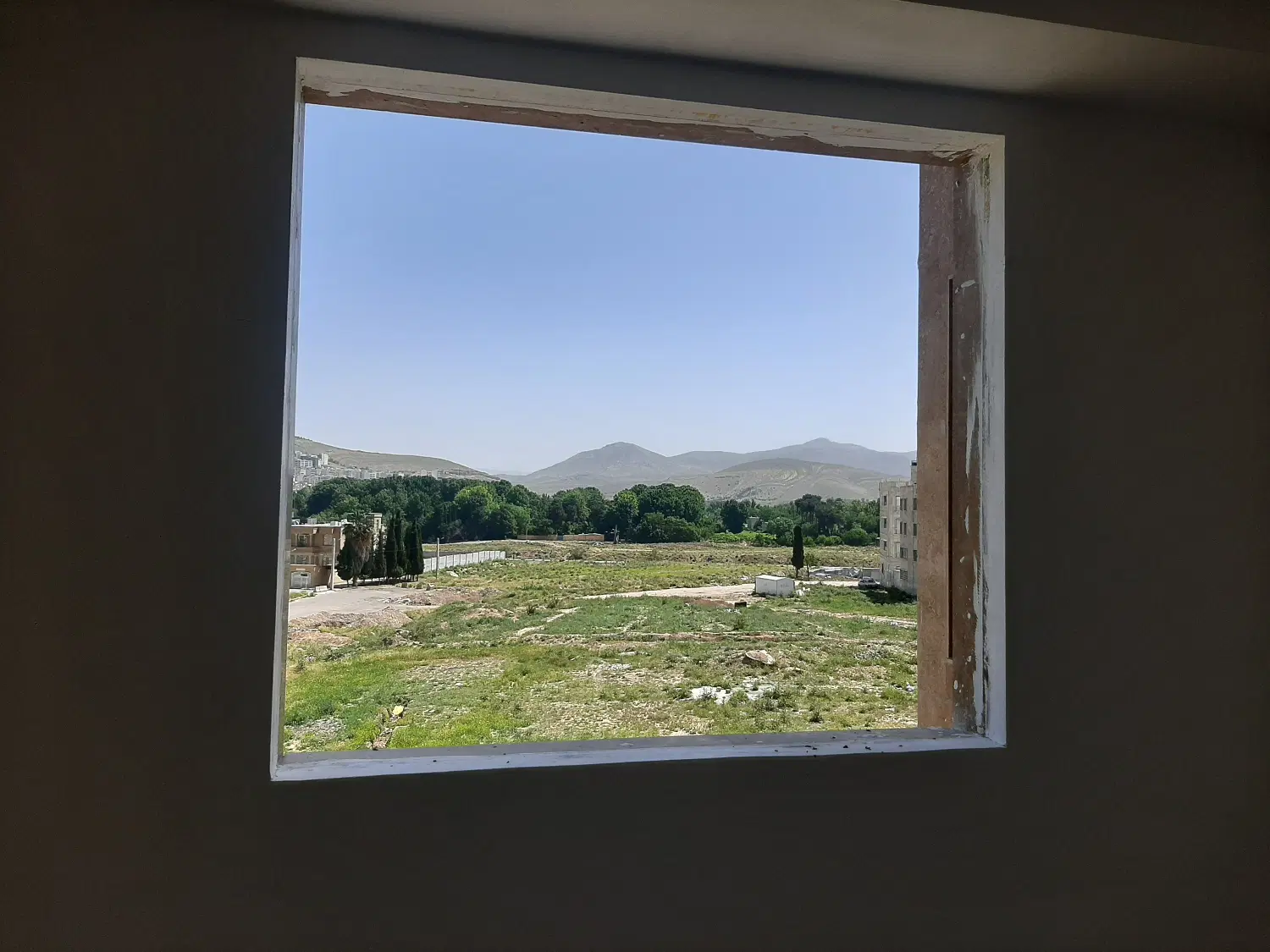 فروش آپارتمان سه خوابه لاکچری بلوار دکتر حسابی