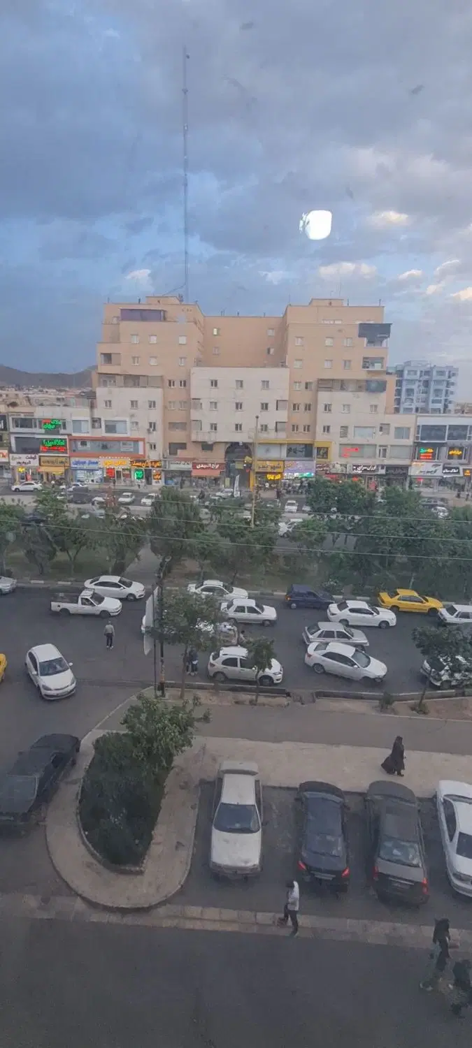 اجاره بلوار جمهوری طبقه سوم تخلیه