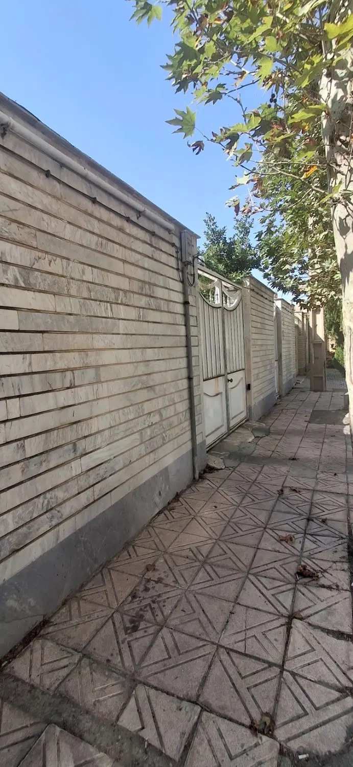 زمین ۴۴۰متری گلشهر یک
