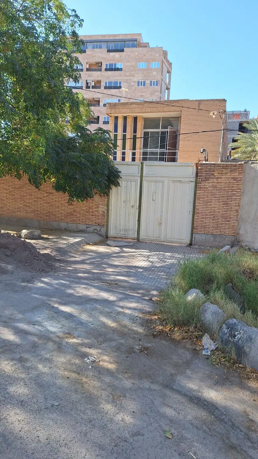 اجاره همکف ویلایی امیرکبیر ۶
