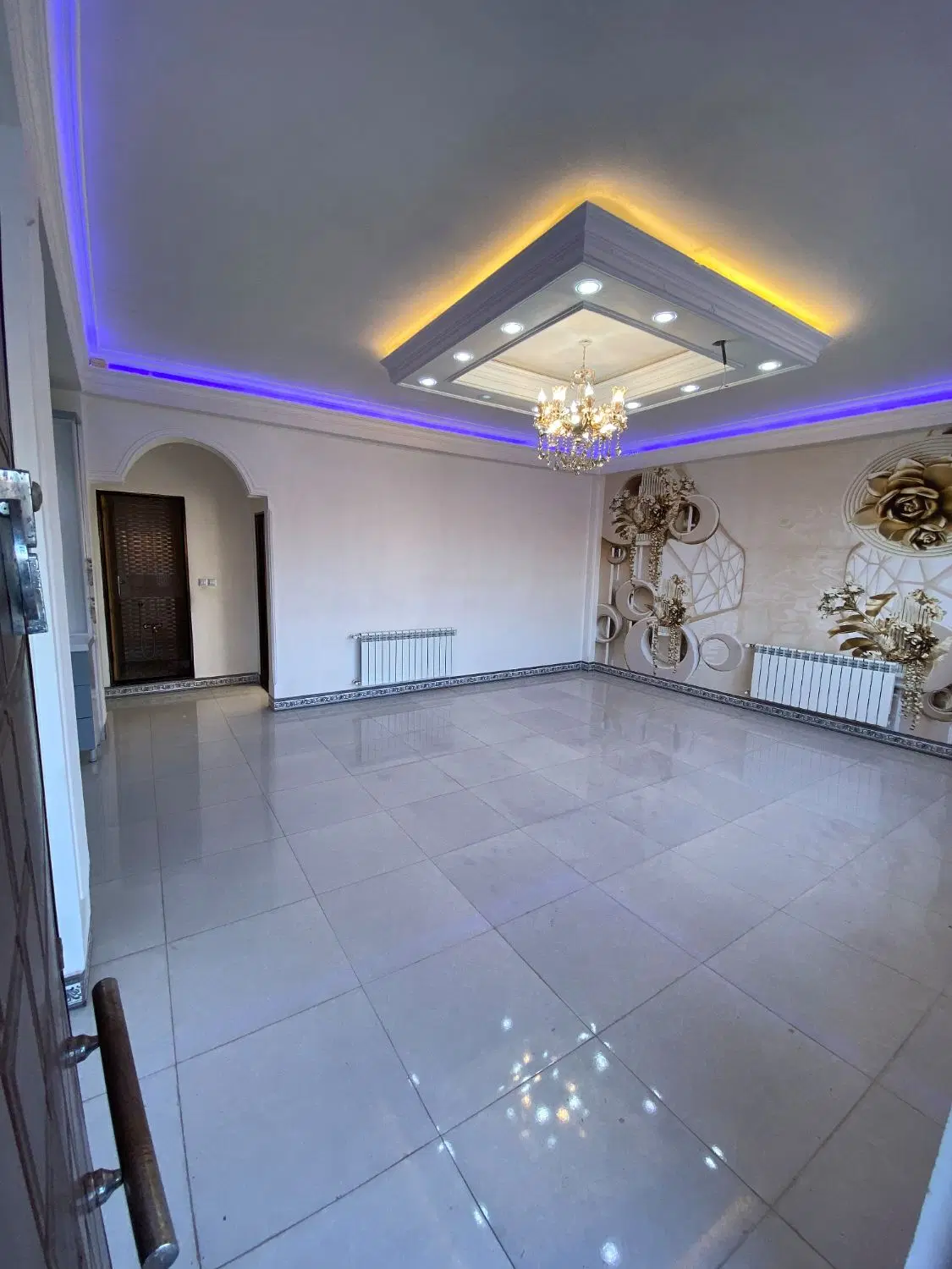 ویلایی نوساز شهری