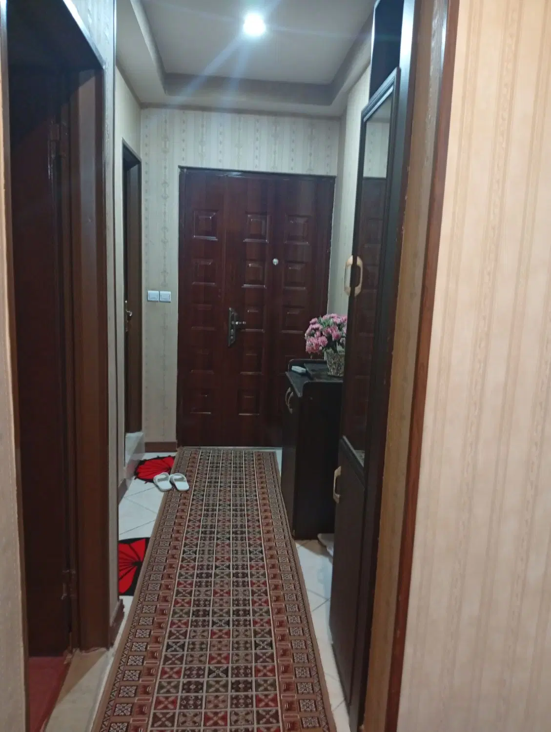فروش یک واحدآپارتمان فول امکانات بصورت قولنامه