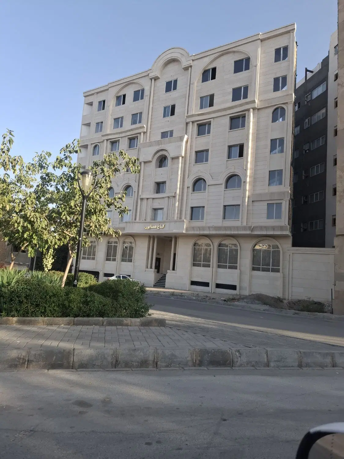 آپارتمان ۷۵ متری