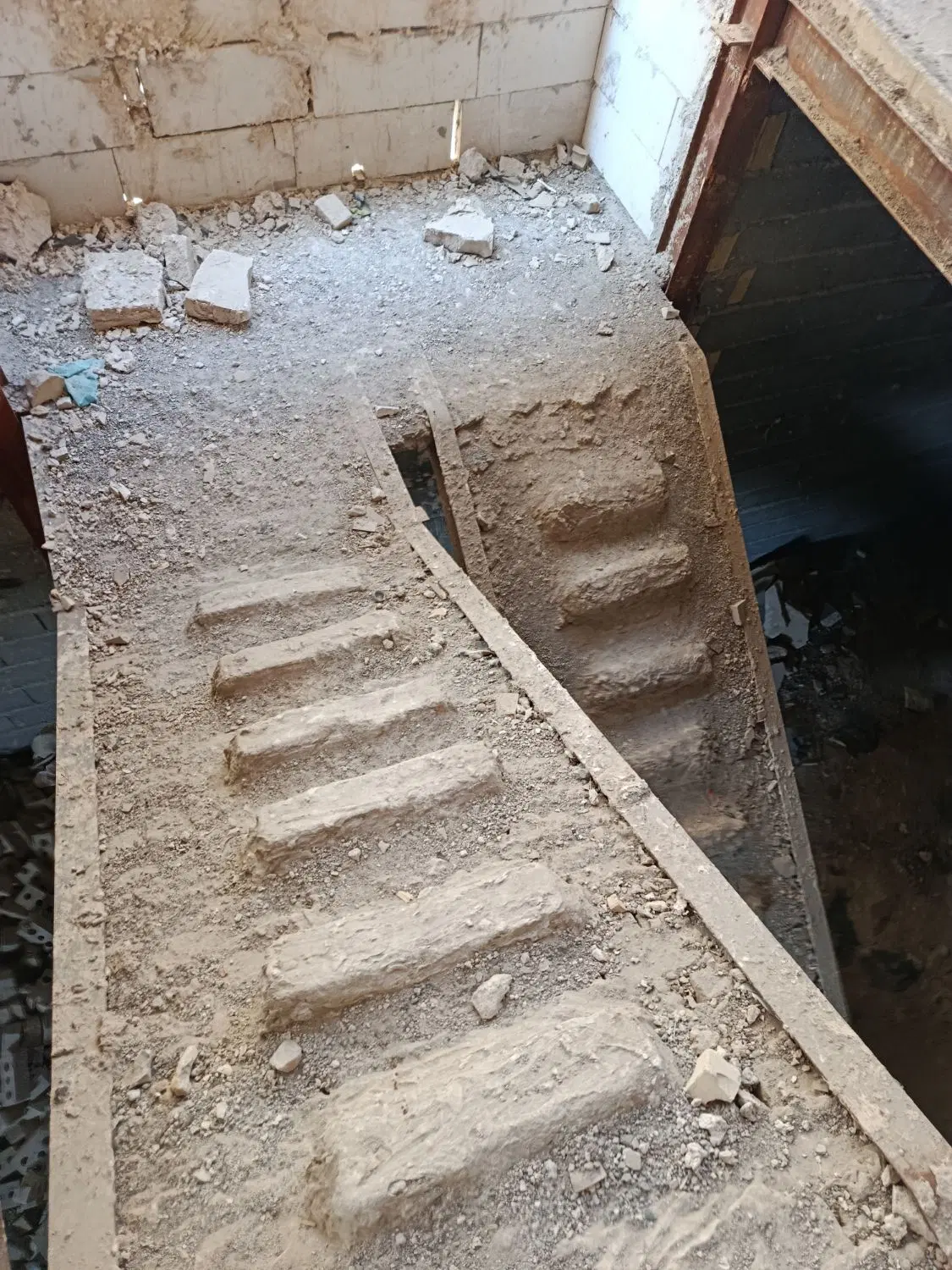 فروش واحد سفت کاری