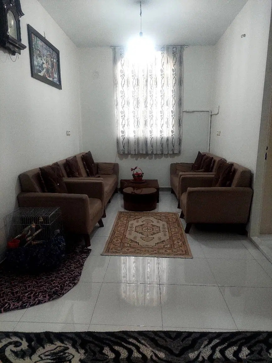 ملک سند تک‌ برگ