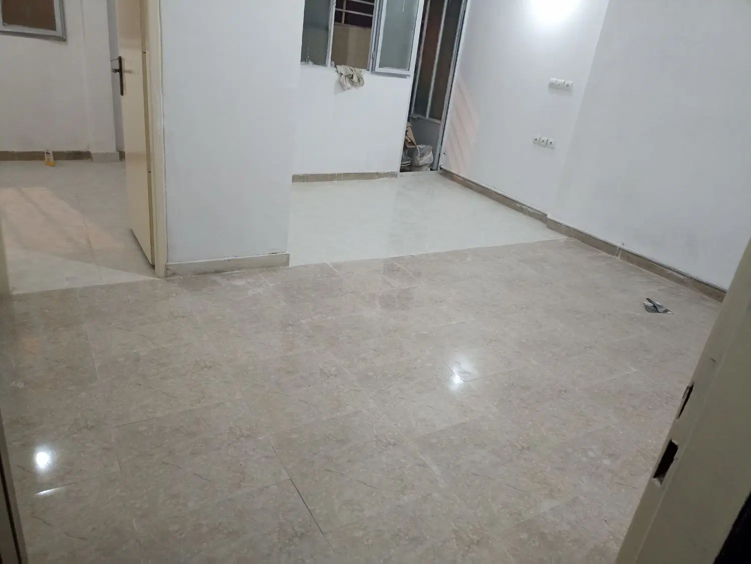 اجاره و فروش واحد 75متری