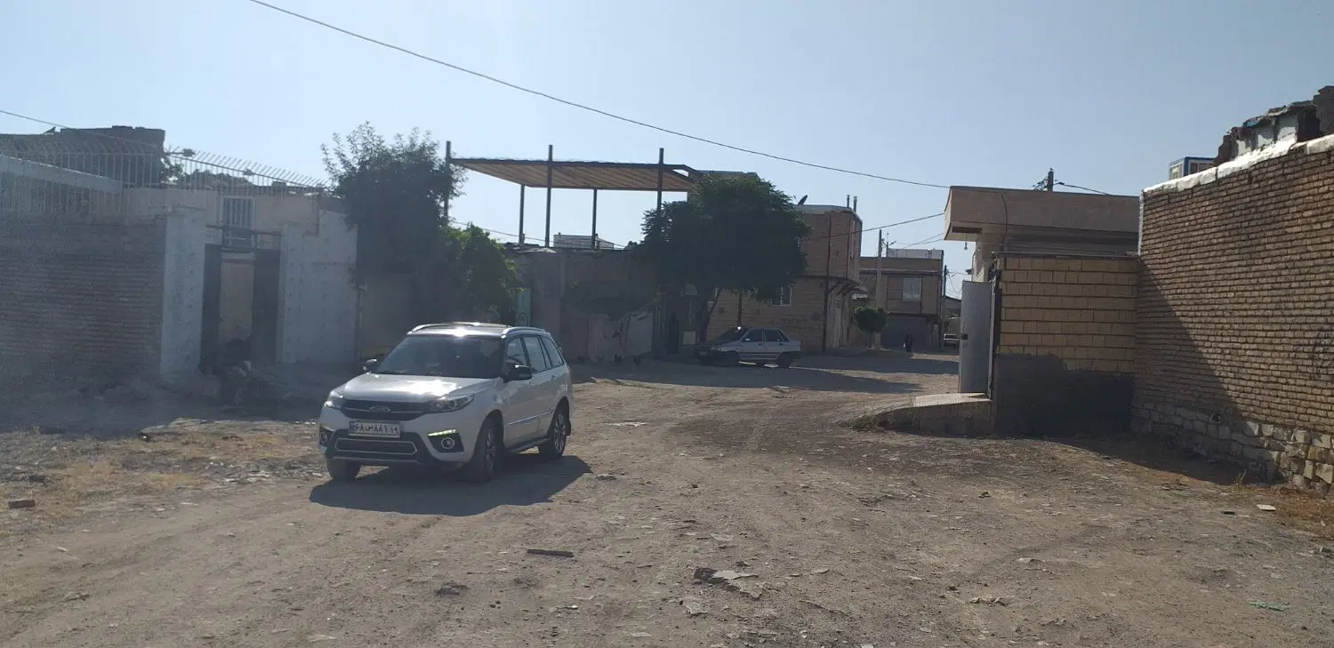 زمین شهرک کرناچی
