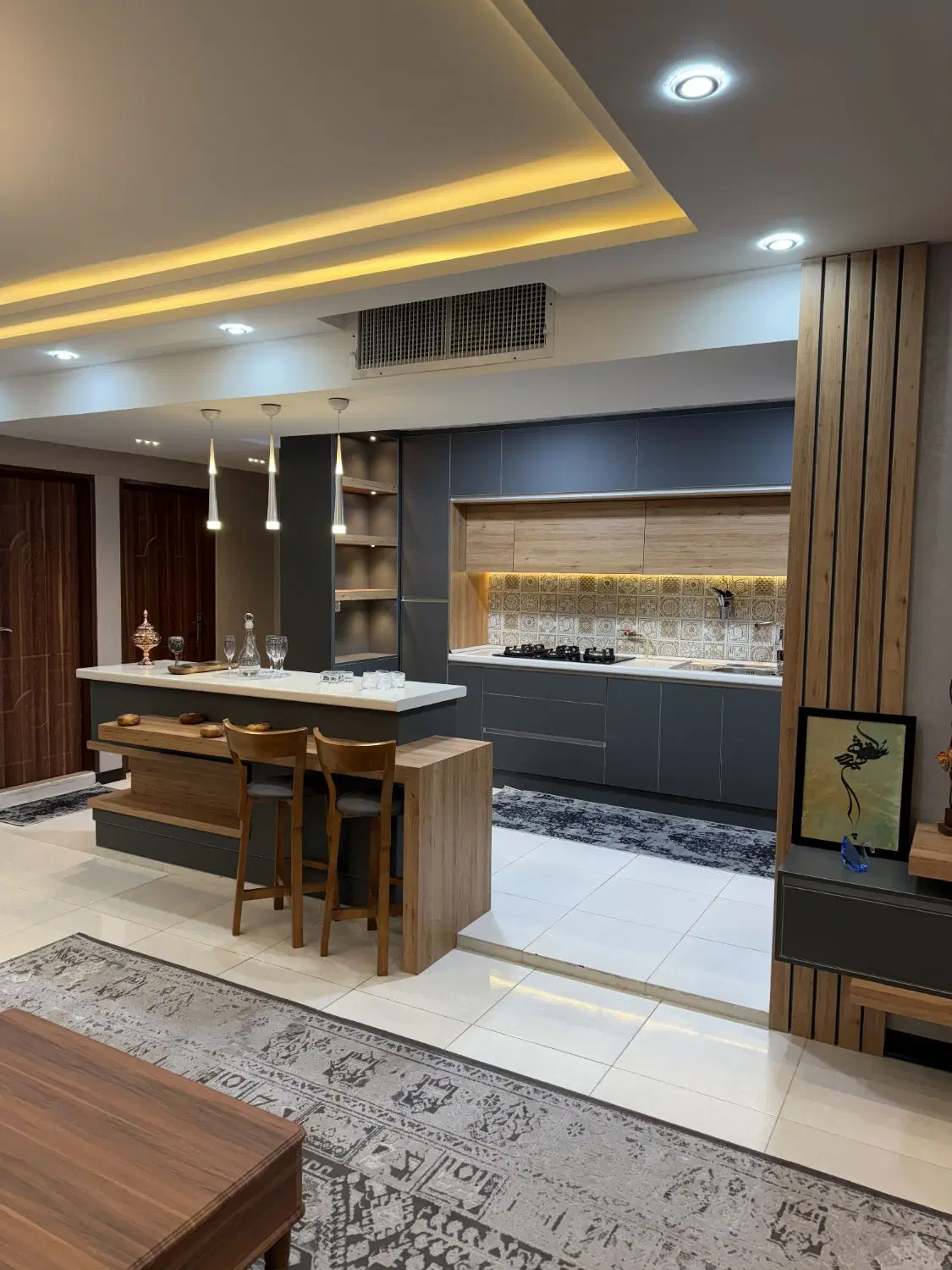 فروش اپارتمان صدرا فاز یک سند ملکی