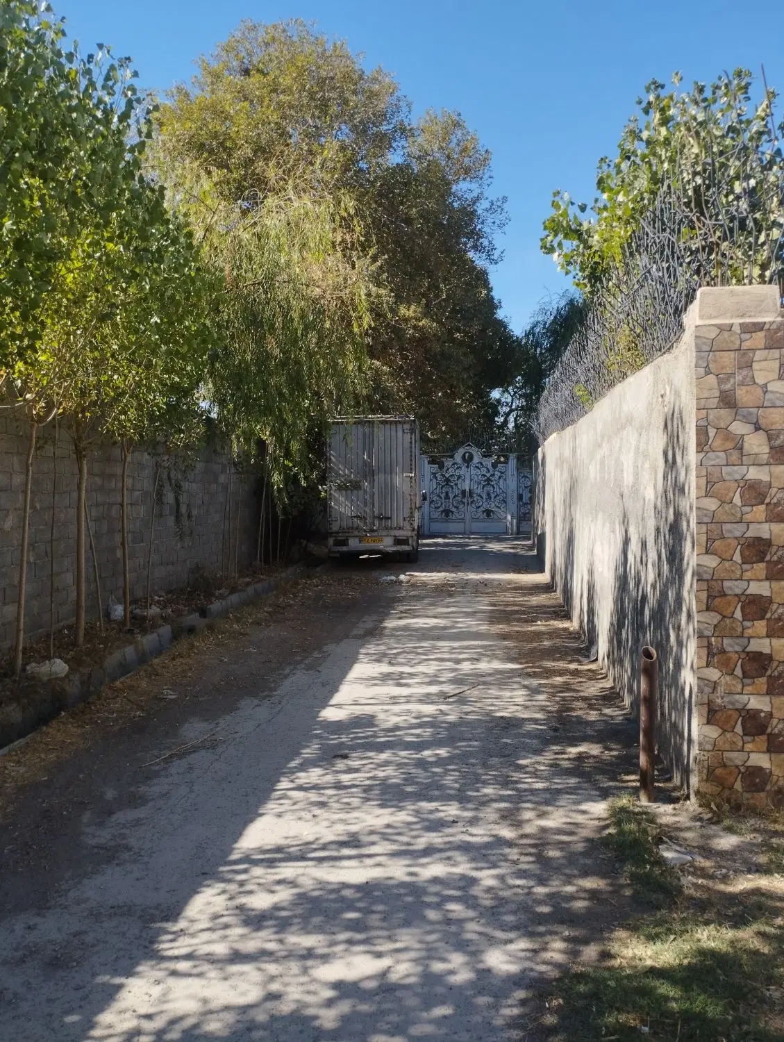 540 متر باغ ویلای شک لوکیشن خوب