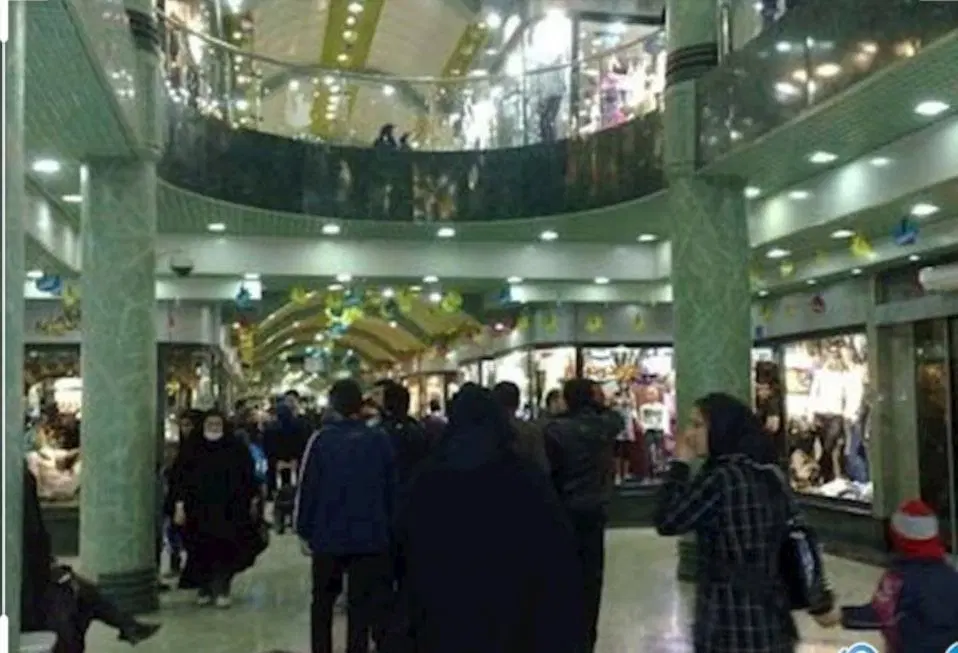 مغازه ۱۶ متری در پاساژ عقیق