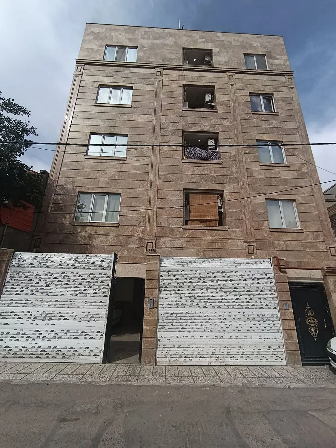 تک واحدی شیرودی ۱۲طبقه دوم باآسانسوروپارکینگ