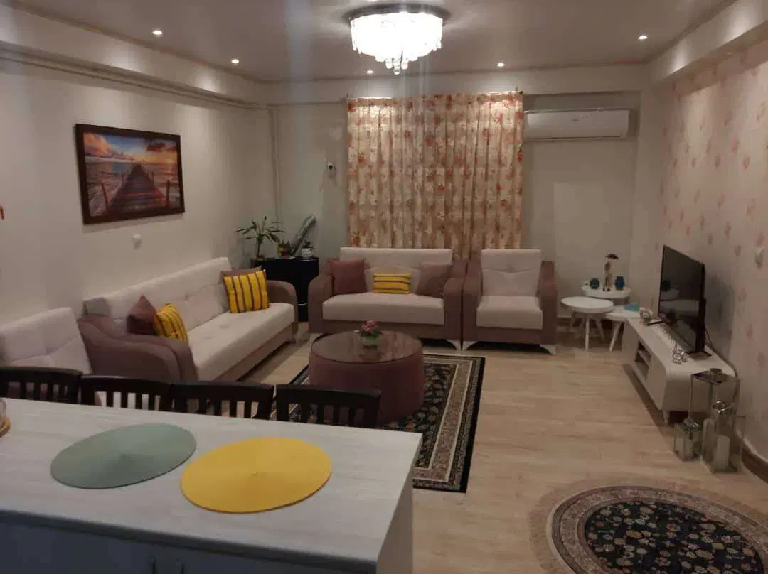 فروش آپارتمان با دید دریا انزلی