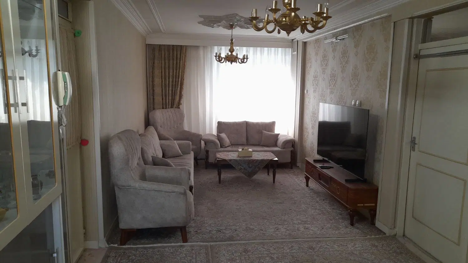 رهن آپارتمان 85 متری دو خوابه