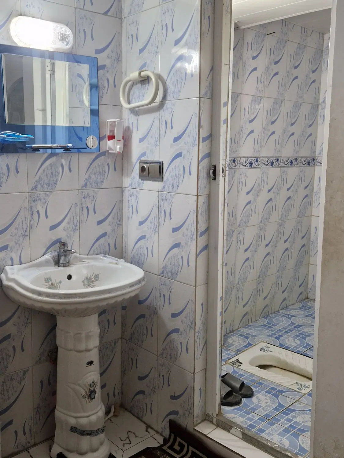سویت ۶۰ متری شک و مرتب