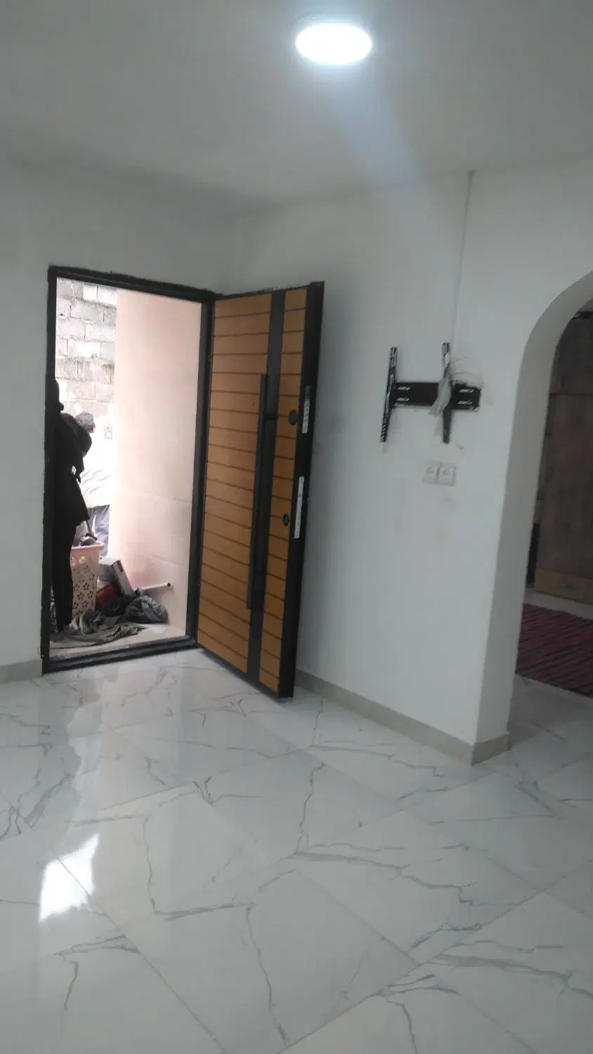 سلام درود ۱۰۰متر بنا ۷۵متری یک خاب باز سازی