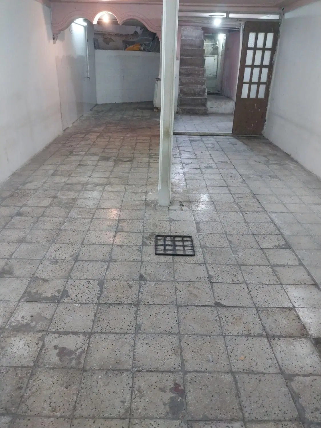 زیرزمین اجاره ای